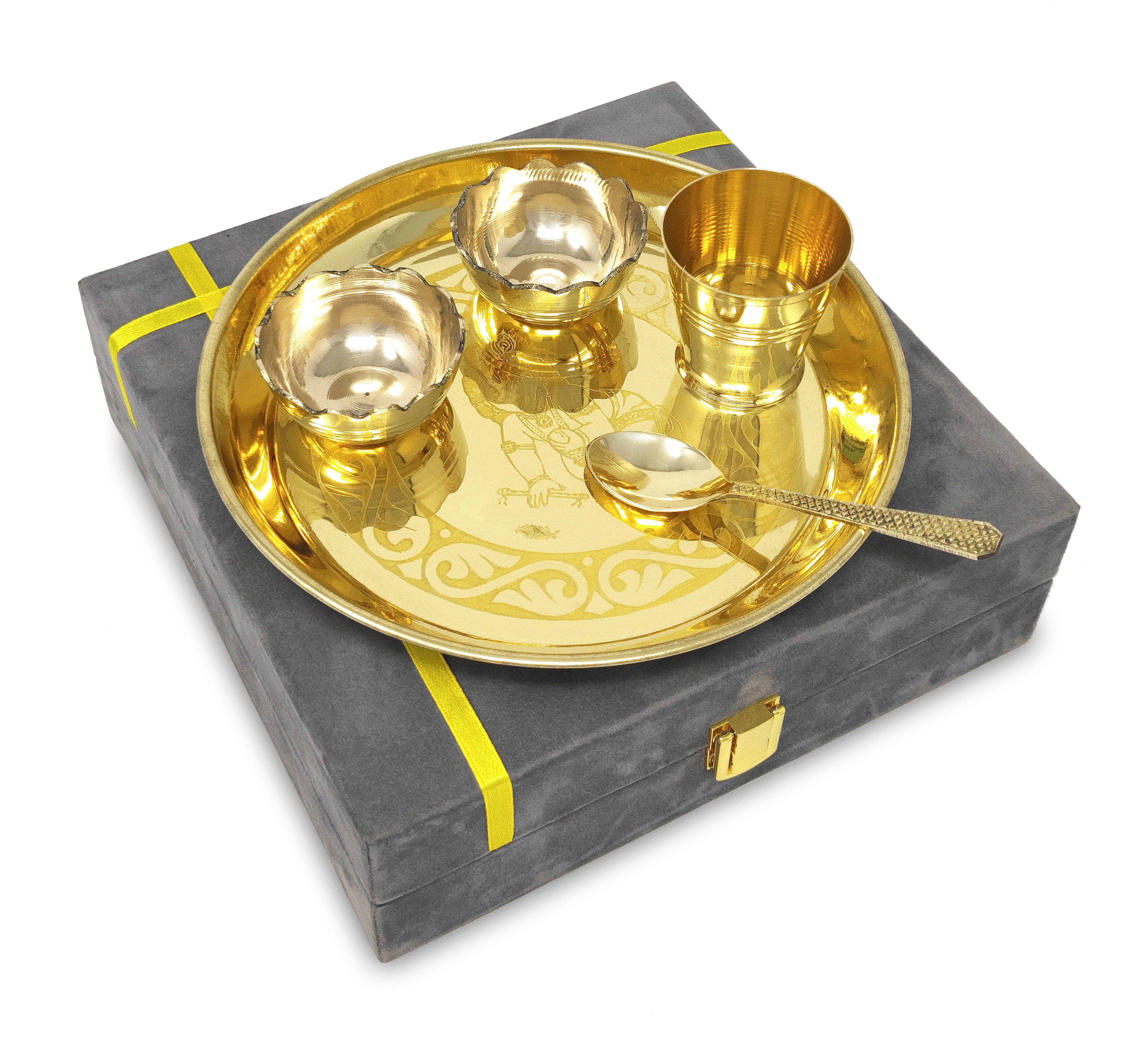 Bengalen Brass Pooja Bhog thali Set 7 Inch With Gray Velvet Gift Box Festival Kanha Krishna Thali Puja Set for Diwali Home Office Mandir Wedding Return Gift Items