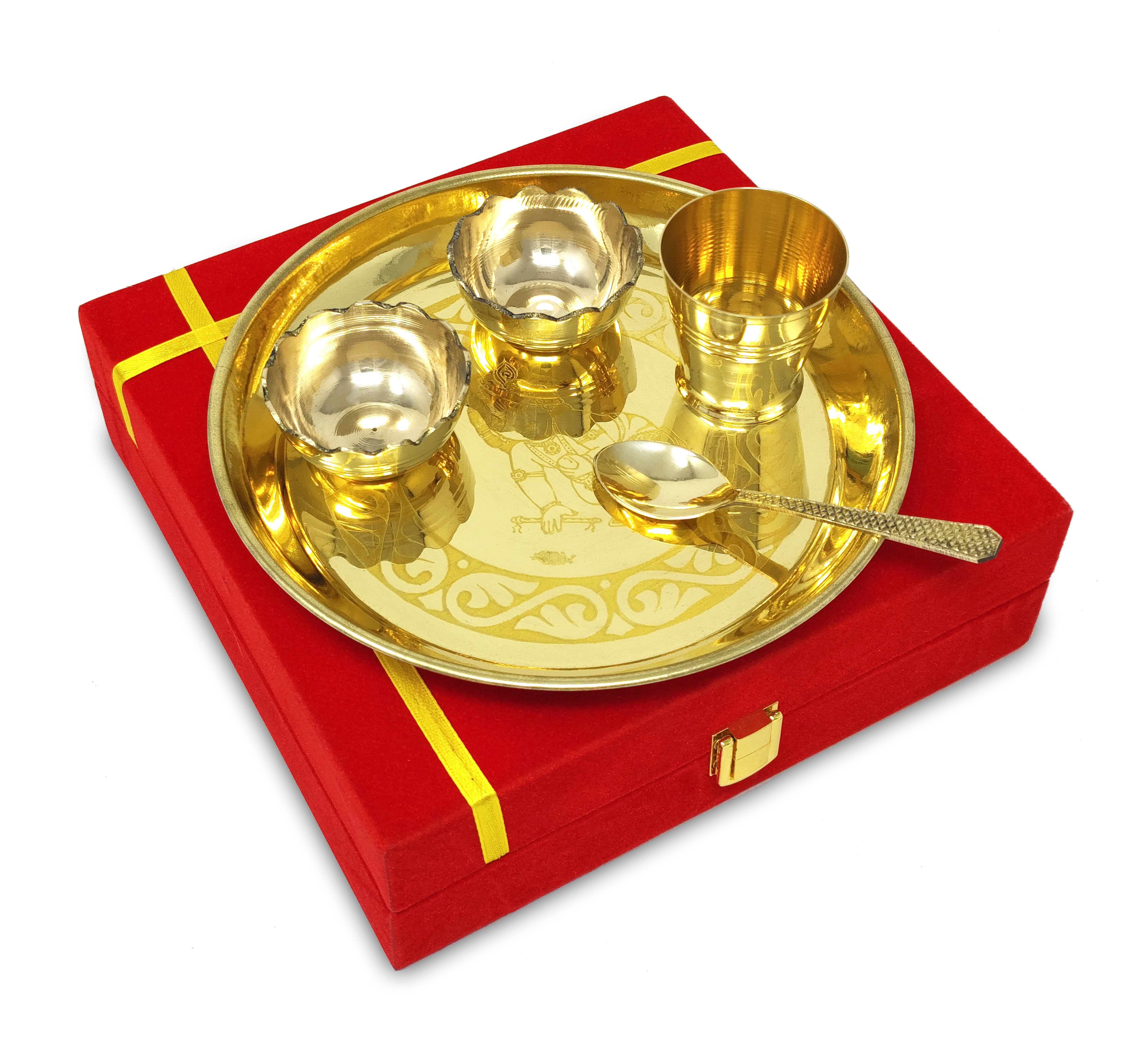 Bengalen Brass Pooja Bhog thali Set 7 Inch With Red Velvet Gift Box Festival Kanha Krishna Thali Puja Set for Diwali Home Office Mandir Wedding Return Gift Items