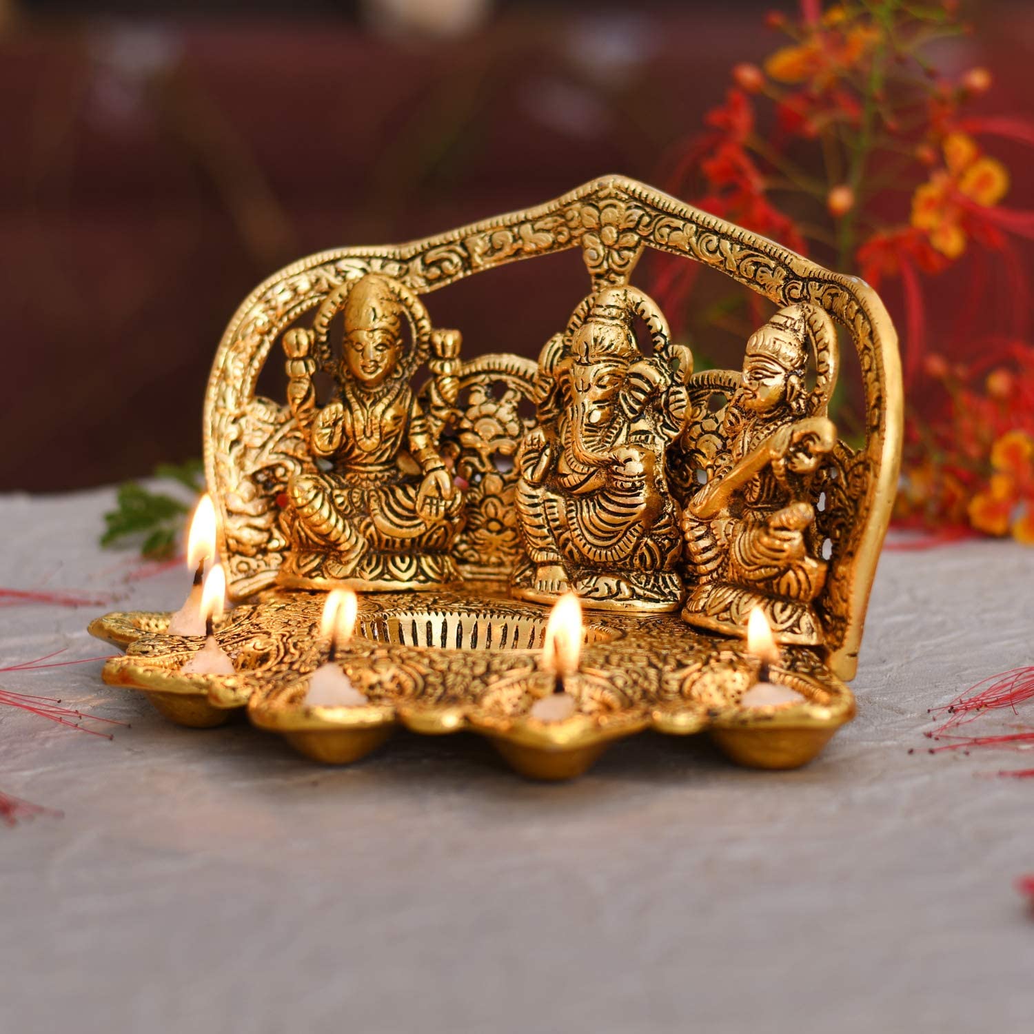 Bengalen Ganesh Lakshmi Saraswati Idol with Diya Oil Deepak Metal Lakshmi Ganesha Showpiece Statue for Puja Home Decorative Items Gift Items