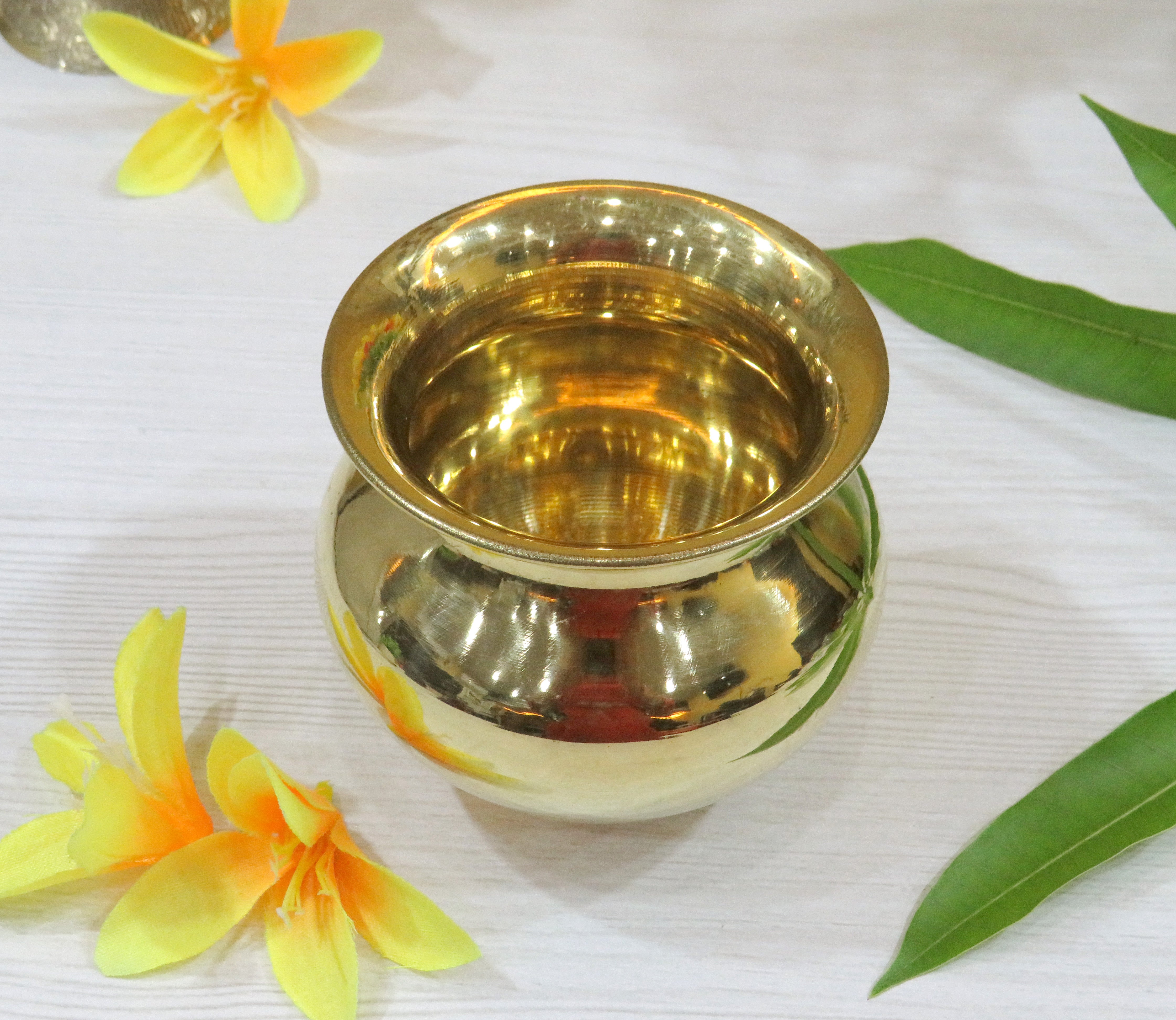 BENGALEN Brass Kalash Lota Gadwa Diamond Design Pooja Articles for Home Temple Decorative Puja Items for Poojan Purpose Return Gift