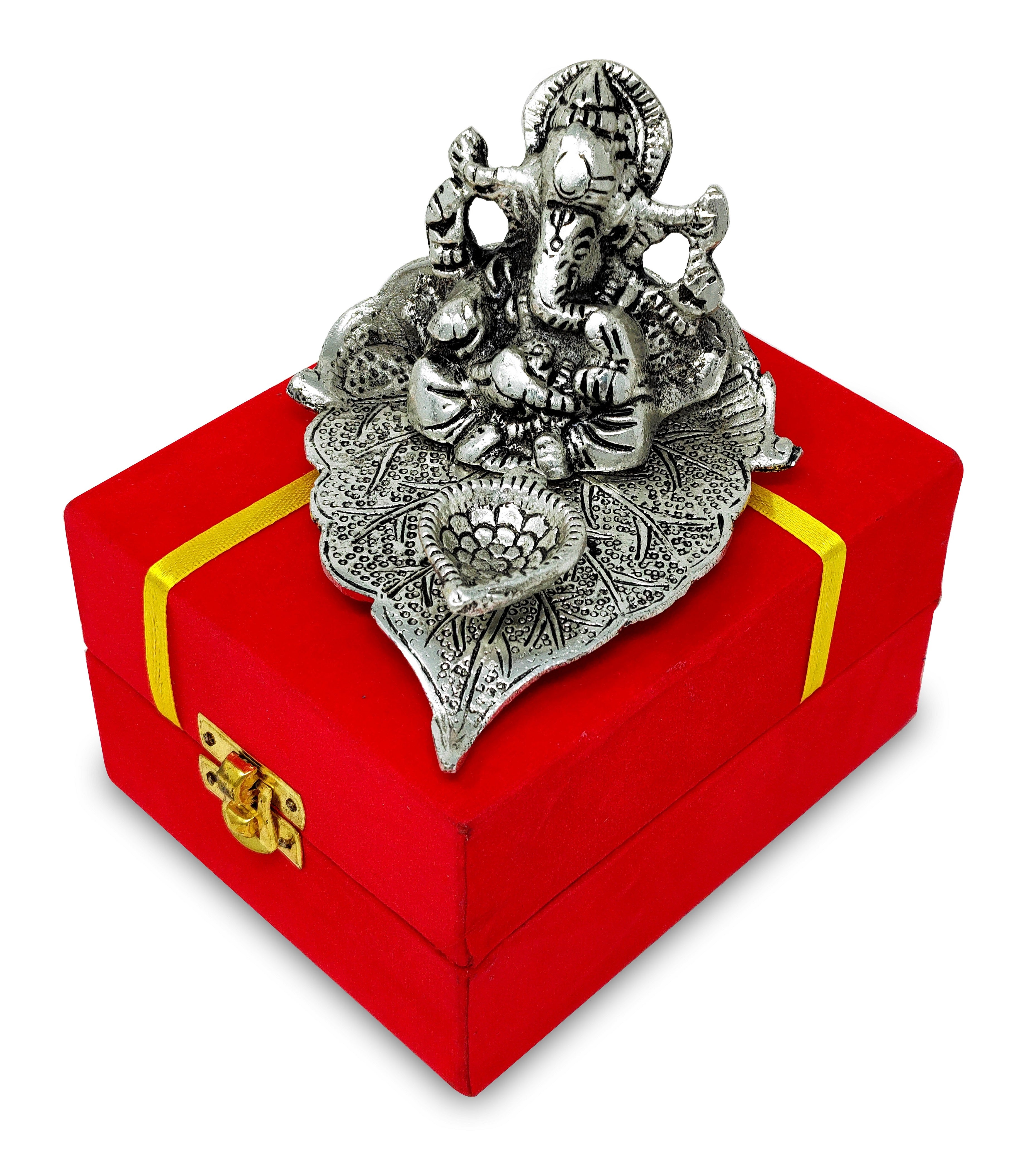 BENGALEN German Silver Diya Ganesha on Leaf Oil Lamp Statue Idol with Red Velvet Gift Box Pooja Items Diwali Decoration Puja Gifts Handmade Oil Lamp Traditional Indian Deepawali Gift Items