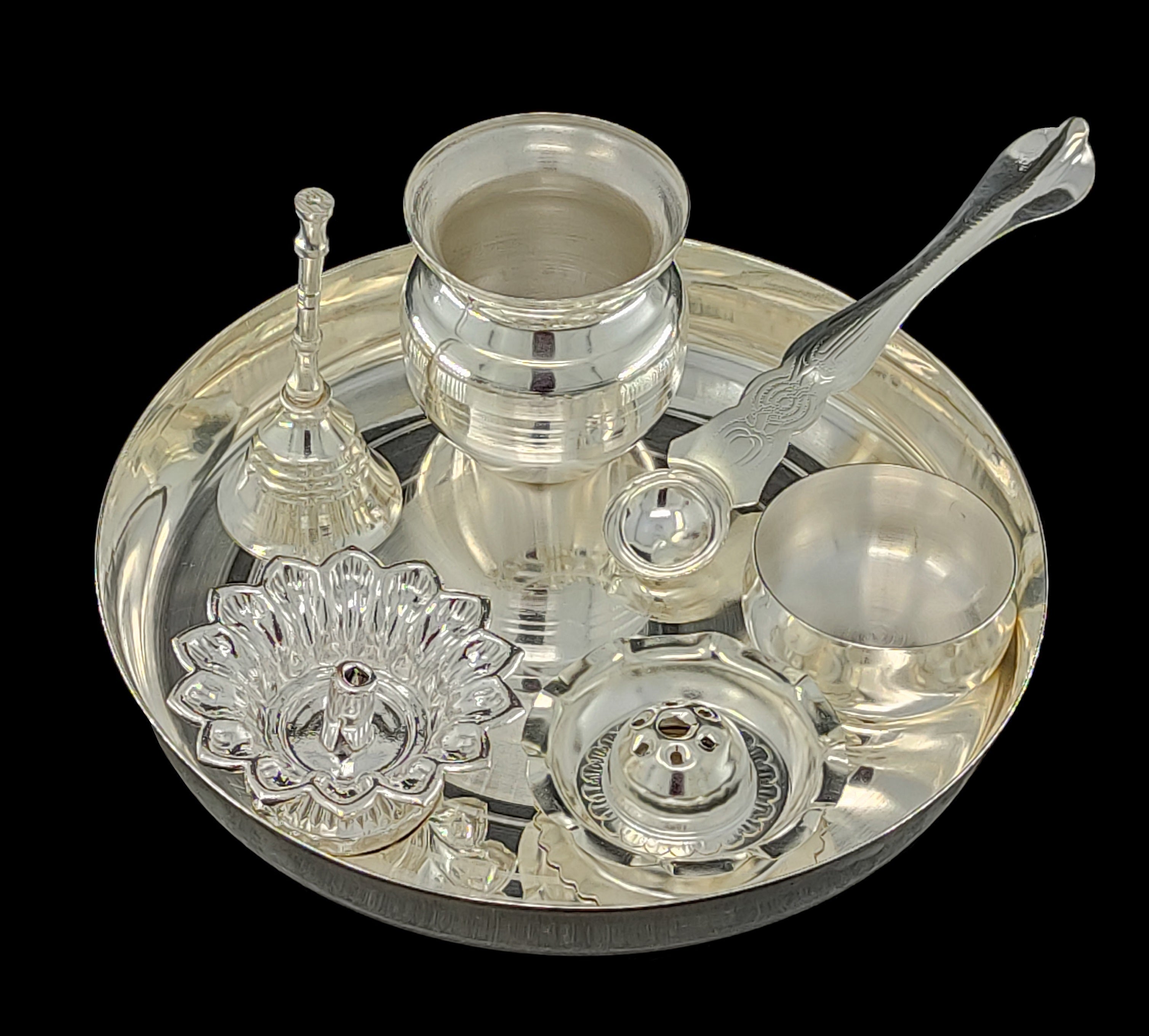 Bengalen Silver Plated Pooja thali Set 7 Inch Festival Ethnic Puja Thali Items for Diwali Daily Home Mandir Office Wedding Return Gift